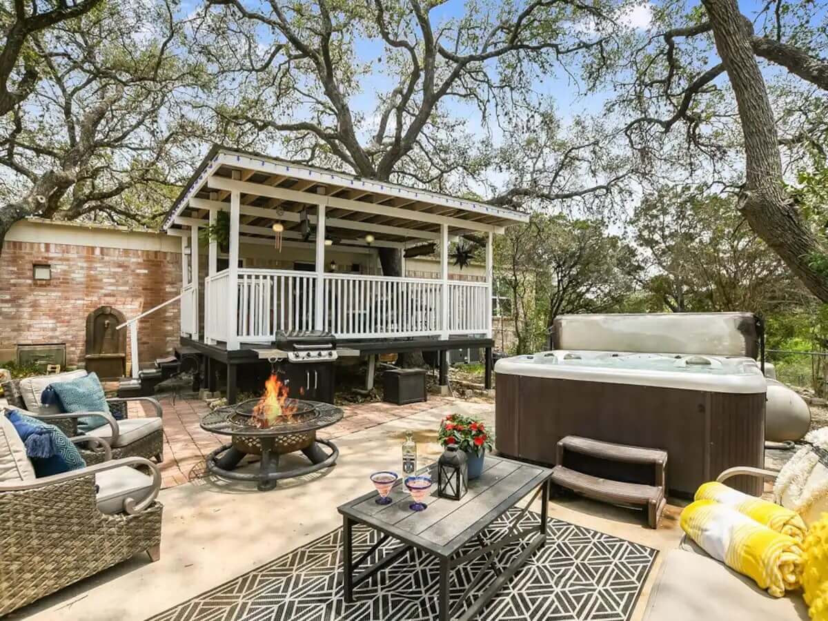 Best Luxury Camping In Marble Falls TX: Safari For The Soul Glamping