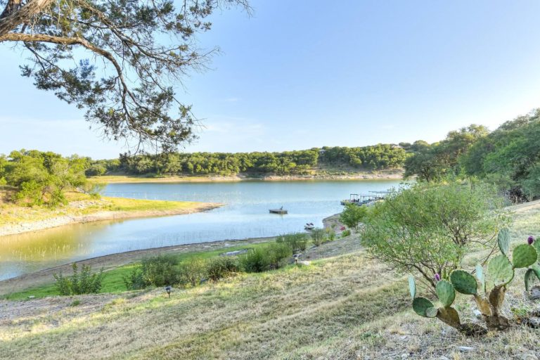 The Pedernales river is constantly fluctuating but is still deep enough for wake boarding and wake surfing. We are a 10-min drive to Briarcliff Marina and 30 min by boat.